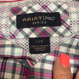 Mens Ariat pro series plaid button down shirt